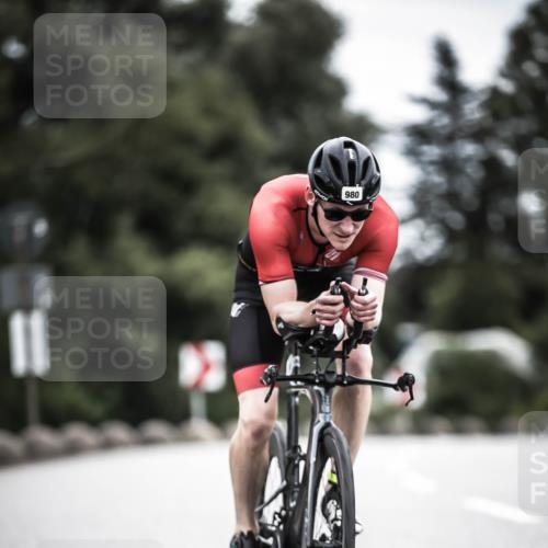 21.06.2026 - 29. Vierlanden-Triathlon H.Heesch http://msf.ph/oto/9861399 21.06.2026 12:08:49 Radfahren 939, 980 meine-sportfotos.de