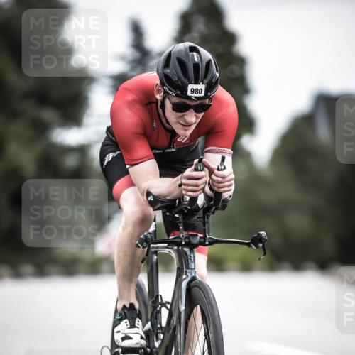 21.06.2026 - 29. Vierlanden-Triathlon H.Heesch http://msf.ph/oto/9861414 21.06.2026 12:08:49 Radfahren 939, 980 meine-sportfotos.de