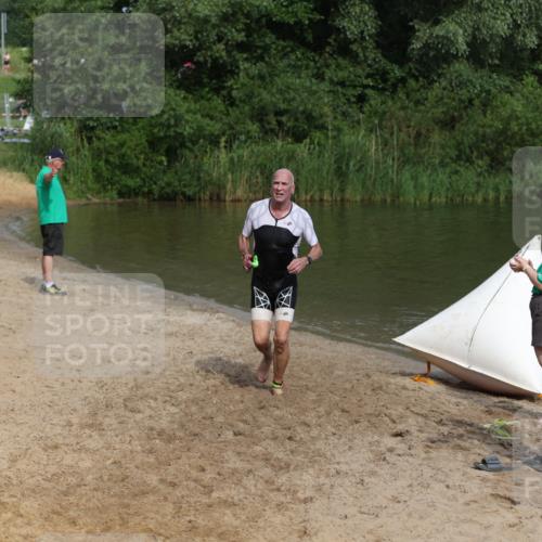 21.06.2026 - 29. Vierlanden-Triathlon Andreas Tolksdorf http://msf.ph/oto/9861432 21.06.2026 09:14:21 Schwimmen 133 meine-sportfotos.de