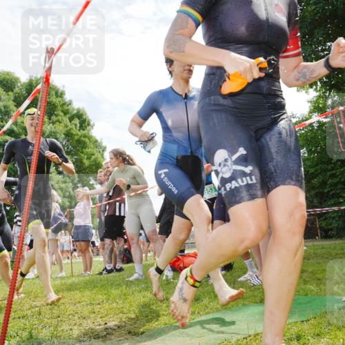 21.06.2026 - 29. Vierlanden-Triathlon LAZAROV Photography http://msf.ph/oto/9861433 21.06.2026 13:11:42 Schwimmen 1122, 1128, 1150, 1156, 1164, 1166 meine-sportfotos.de