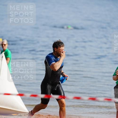 21.06.2026 - 29. Vierlanden-Triathlon LAZAROV Photography http://msf.ph/oto/9861435 21.06.2026 08:55:34 Schwimmen 113 meine-sportfotos.de