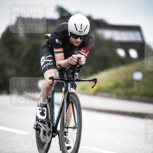 21.06.2026 - 29. Vierlanden-Triathlon H.Heesch http://msf.ph/oto/9861474 21.06.2026 12:08:59 Radfahren 832, 932, 940 meine-sportfotos.de