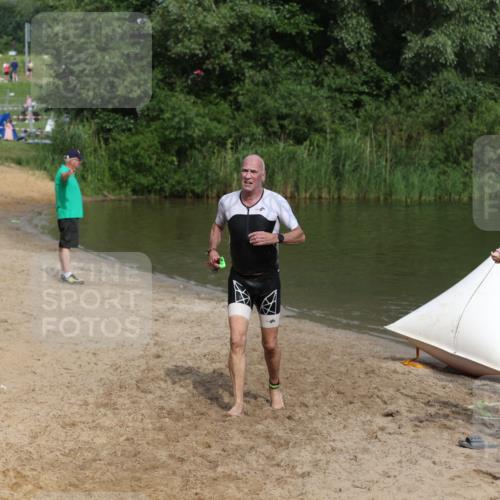 21.06.2026 - 29. Vierlanden-Triathlon Andreas Tolksdorf http://msf.ph/oto/9861476 21.06.2026 09:14:22 Schwimmen 133 meine-sportfotos.de