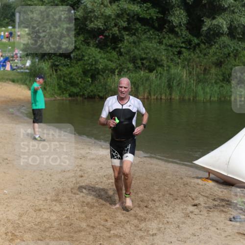 21.06.2026 - 29. Vierlanden-Triathlon Andreas Tolksdorf http://msf.ph/oto/9861503 21.06.2026 09:14:22 Schwimmen 133 meine-sportfotos.de