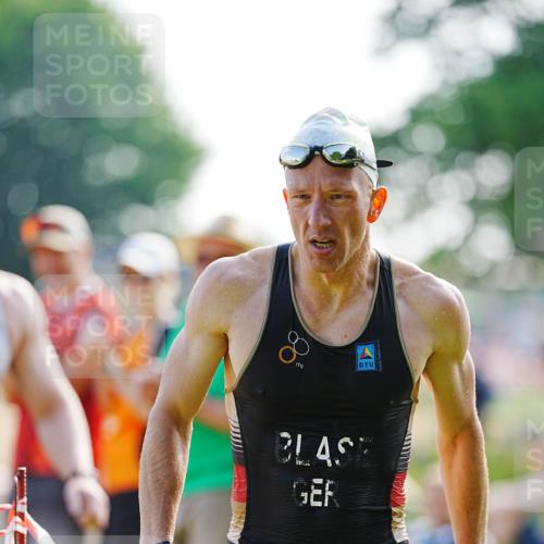 21.06.2026 - 29. Vierlanden-Triathlon LAZAROV Photography http://msf.ph/oto/9861510 21.06.2026 08:58:31 Schwimmen 8, 137, 158 meine-sportfotos.de