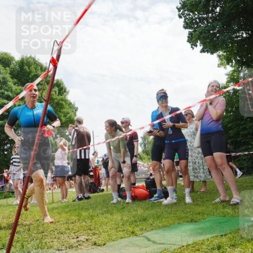 21.06.2026 - 29. Vierlanden-Triathlon LAZAROV Photography http://msf.ph/oto/9861535 21.06.2026 13:11:48 Schwimmen 1128, 1136, 1146, 1150, 1156, 1166 meine-sportfotos.de