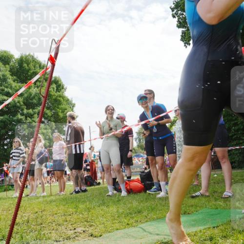 21.06.2026 - 29. Vierlanden-Triathlon LAZAROV Photography http://msf.ph/oto/9861553 21.06.2026 13:11:49 Schwimmen 1128, 1136, 1146, 1150, 1156, 1166 meine-sportfotos.de