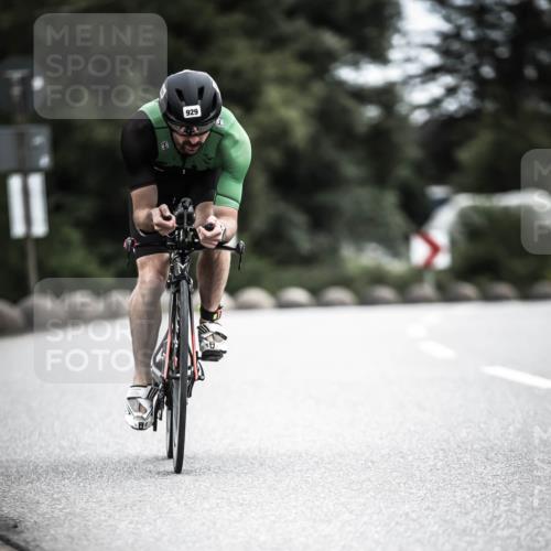 21.06.2026 - 29. Vierlanden-Triathlon H.Heesch http://msf.ph/oto/9861594 21.06.2026 12:09:18 Radfahren 929 meine-sportfotos.de