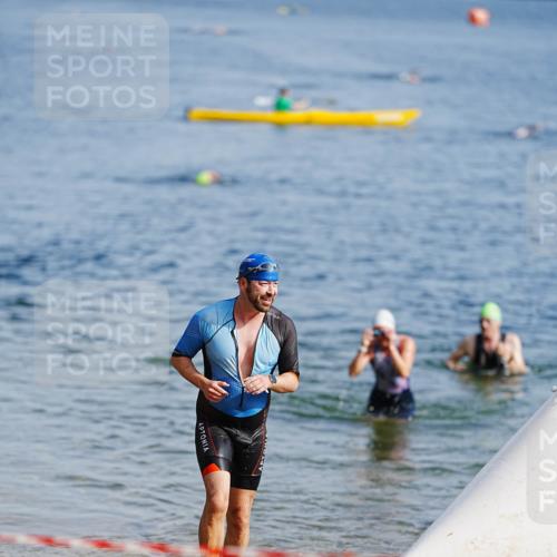 21.06.2026 - 29. Vierlanden-Triathlon LAZAROV Photography http://msf.ph/oto/9861595 21.06.2026 09:00:35 Schwimmen 183 meine-sportfotos.de