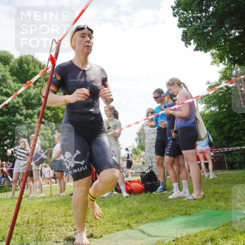 21.06.2026 - 29. Vierlanden-Triathlon LAZAROV Photography http://msf.ph/oto/9861620 21.06.2026 13:12:32 Schwimmen 1107, 1112, 1163 meine-sportfotos.de