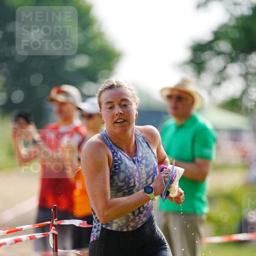 21.06.2026 - 29. Vierlanden-Triathlon LAZAROV Photography http://msf.ph/oto/9861625 21.06.2026 09:00:49 Schwimmen 172, 183, 240 meine-sportfotos.de