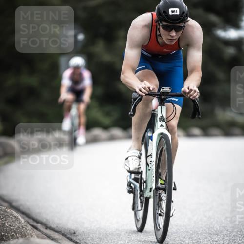 21.06.2026 - 29. Vierlanden-Triathlon H.Heesch http://msf.ph/oto/9861645 21.06.2026 12:09:28 Radfahren 872, 961 meine-sportfotos.de