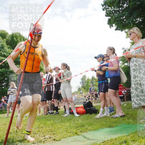 21.06.2026 - 29. Vierlanden-Triathlon LAZAROV Photography http://msf.ph/oto/9861654 21.06.2026 13:13:12 Schwimmen 1143 meine-sportfotos.de