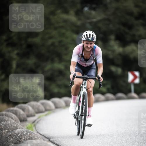 21.06.2026 - 29. Vierlanden-Triathlon H.Heesch http://msf.ph/oto/9861659 21.06.2026 12:09:30 Radfahren 872, 961 meine-sportfotos.de