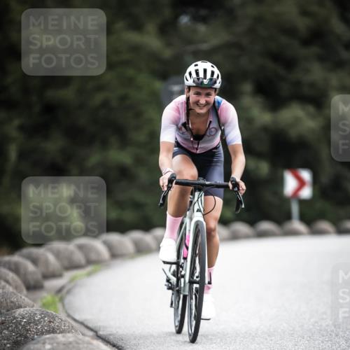 21.06.2026 - 29. Vierlanden-Triathlon H.Heesch http://msf.ph/oto/9861667 21.06.2026 12:09:30 Radfahren 872, 961 meine-sportfotos.de