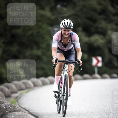 21.06.2026 - 29. Vierlanden-Triathlon H.Heesch http://msf.ph/oto/9861669 21.06.2026 12:09:30 Radfahren 872, 961 meine-sportfotos.de