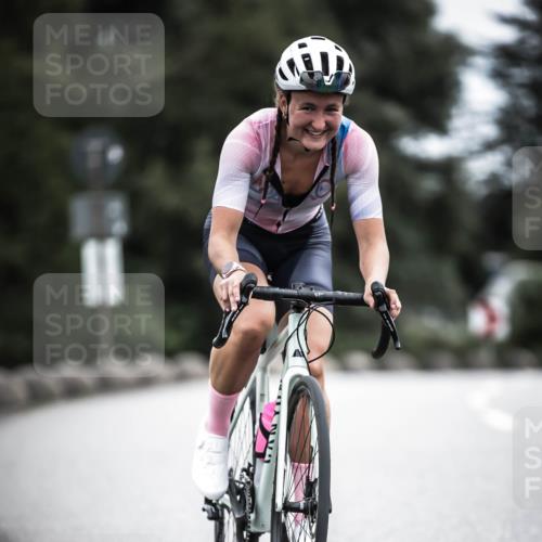 21.06.2026 - 29. Vierlanden-Triathlon H.Heesch http://msf.ph/oto/9861691 21.06.2026 12:09:31 Radfahren 872, 961 meine-sportfotos.de