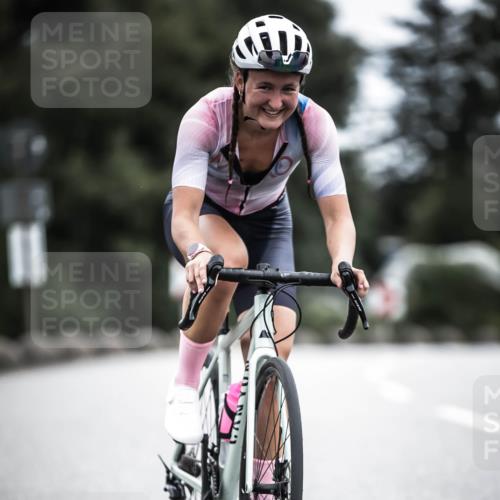 21.06.2026 - 29. Vierlanden-Triathlon H.Heesch http://msf.ph/oto/9861697 21.06.2026 12:09:31 Radfahren 872, 961 meine-sportfotos.de