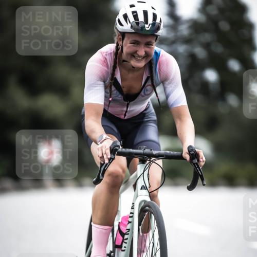21.06.2026 - 29. Vierlanden-Triathlon H.Heesch http://msf.ph/oto/9861704 21.06.2026 12:09:31 Radfahren 872, 961 meine-sportfotos.de