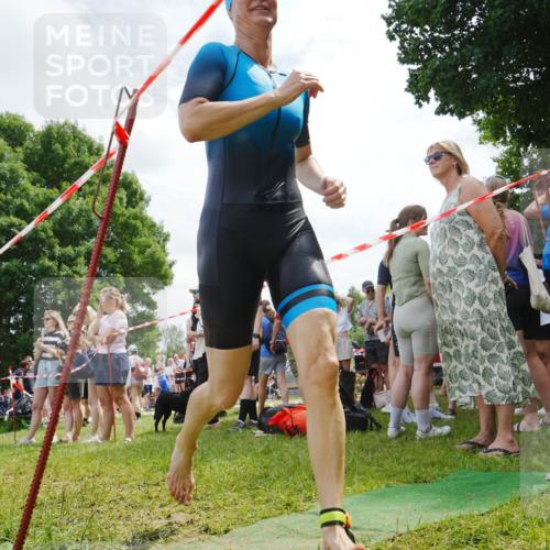 21.06.2026 - 29. Vierlanden-Triathlon LAZAROV Photography http://msf.ph/oto/9861722 21.06.2026 13:16:08 Schwimmen 1141 meine-sportfotos.de
