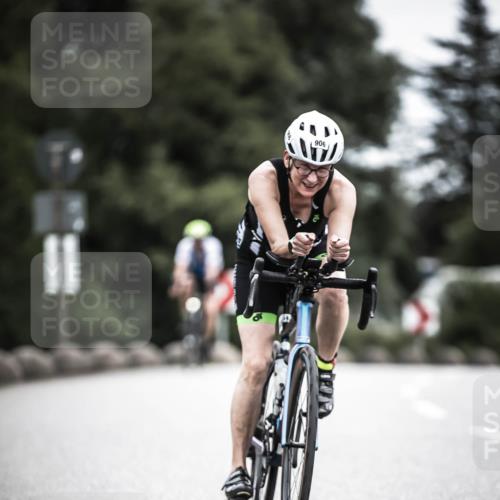 21.06.2026 - 29. Vierlanden-Triathlon H.Heesch http://msf.ph/oto/9861728 21.06.2026 12:09:43 Radfahren 726, 903, 906 meine-sportfotos.de