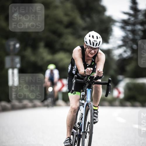 21.06.2026 - 29. Vierlanden-Triathlon H.Heesch http://msf.ph/oto/9861730 21.06.2026 12:09:43 Radfahren 726, 903, 906 meine-sportfotos.de