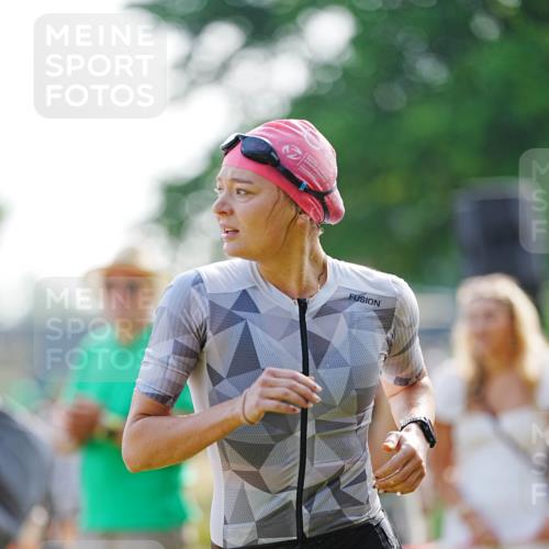 21.06.2026 - 29. Vierlanden-Triathlon LAZAROV Photography http://msf.ph/oto/9861765 21.06.2026 09:04:22 Schwimmen 244 meine-sportfotos.de