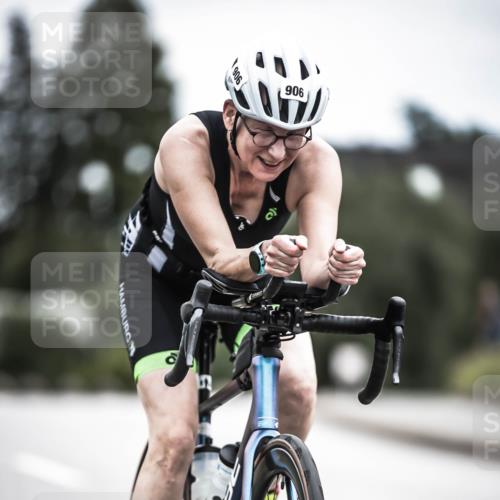 21.06.2026 - 29. Vierlanden-Triathlon H.Heesch http://msf.ph/oto/9861766 21.06.2026 12:09:44 Radfahren 726, 903, 906 meine-sportfotos.de