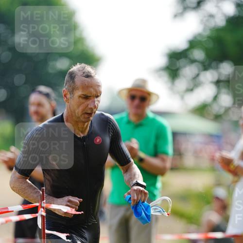 21.06.2026 - 29. Vierlanden-Triathlon LAZAROV Photography http://msf.ph/oto/9861801 21.06.2026 09:05:23 Schwimmen 192 meine-sportfotos.de