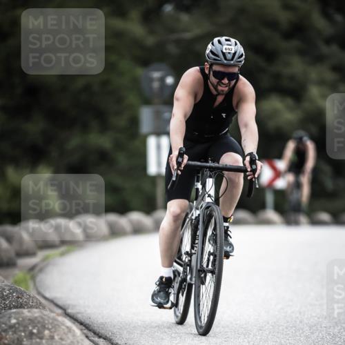 21.06.2026 - 29. Vierlanden-Triathlon H.Heesch http://msf.ph/oto/9861841 21.06.2026 12:10:02 Radfahren 650, 692, 699, 745, 788 meine-sportfotos.de