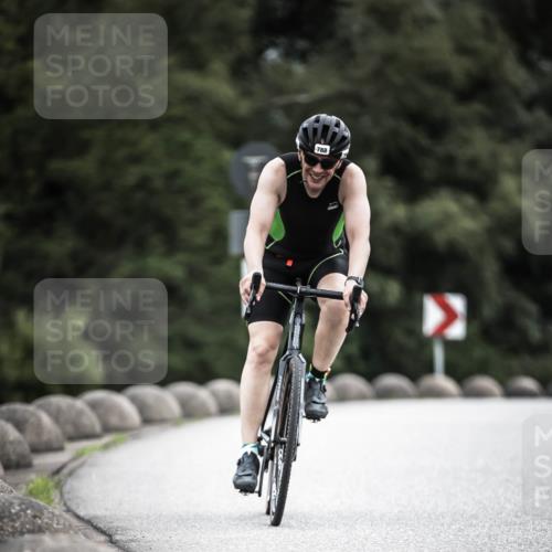 21.06.2026 - 29. Vierlanden-Triathlon H.Heesch http://msf.ph/oto/9861879 21.06.2026 12:10:05 Radfahren 650, 692, 699, 745, 788 meine-sportfotos.de