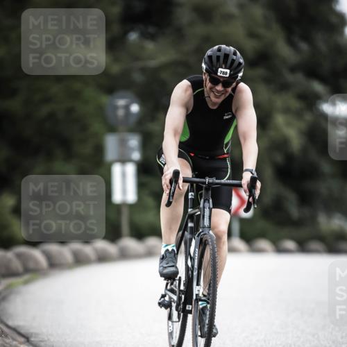 21.06.2026 - 29. Vierlanden-Triathlon H.Heesch http://msf.ph/oto/9861901 21.06.2026 12:10:06 Radfahren 650, 692, 699, 745, 788 meine-sportfotos.de