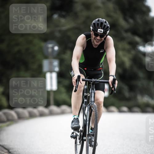 21.06.2026 - 29. Vierlanden-Triathlon H.Heesch http://msf.ph/oto/9861903 21.06.2026 12:10:06 Radfahren 650, 692, 699, 745, 788 meine-sportfotos.de