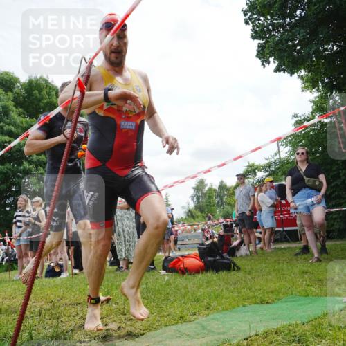 21.06.2026 - 29. Vierlanden-Triathlon LAZAROV Photography http://msf.ph/oto/9861904 21.06.2026 13:24:26 Schwimmen 1094, 1221 meine-sportfotos.de