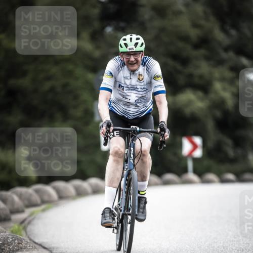 21.06.2026 - 29. Vierlanden-Triathlon H.Heesch http://msf.ph/oto/9861920 21.06.2026 12:10:14 Radfahren 19, 710, 905 meine-sportfotos.de