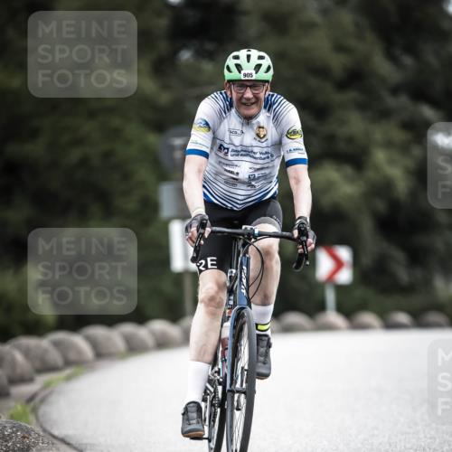 21.06.2026 - 29. Vierlanden-Triathlon H.Heesch http://msf.ph/oto/9861925 21.06.2026 12:10:14 Radfahren 19, 710, 905 meine-sportfotos.de