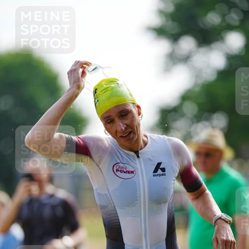 21.06.2026 - 29. Vierlanden-Triathlon LAZAROV Photography http://msf.ph/oto/9861931 21.06.2026 09:08:46 Schwimmen 221, 226, 257 meine-sportfotos.de