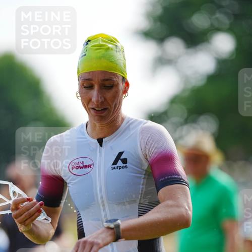 21.06.2026 - 29. Vierlanden-Triathlon LAZAROV Photography http://msf.ph/oto/9861933 21.06.2026 09:08:47 Schwimmen 221, 226, 257 meine-sportfotos.de