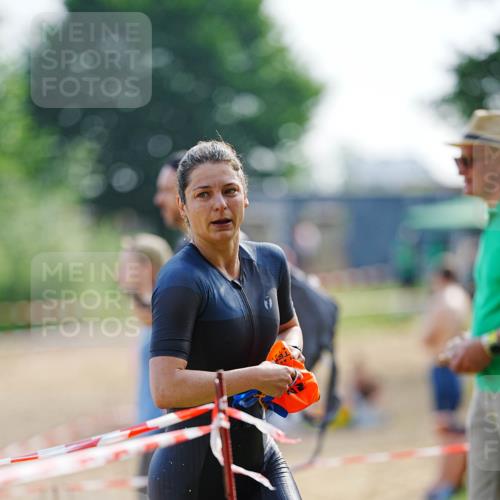 21.06.2026 - 29. Vierlanden-Triathlon LAZAROV Photography http://msf.ph/oto/9861936 21.06.2026 09:08:55 Schwimmen 221 meine-sportfotos.de