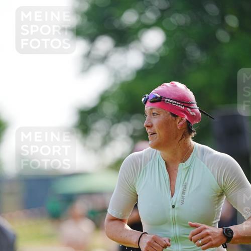 21.06.2026 - 29. Vierlanden-Triathlon LAZAROV Photography http://msf.ph/oto/9861971 21.06.2026 09:09:46 Schwimmen 266 meine-sportfotos.de
