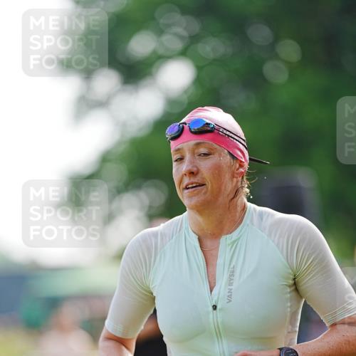 21.06.2026 - 29. Vierlanden-Triathlon LAZAROV Photography http://msf.ph/oto/9861974 21.06.2026 09:09:46 Schwimmen 266 meine-sportfotos.de