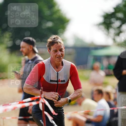 21.06.2026 - 29. Vierlanden-Triathlon LAZAROV Photography http://msf.ph/oto/9862022 21.06.2026 09:10:35 Schwimmen 239, 267, 271, 284, 298 meine-sportfotos.de