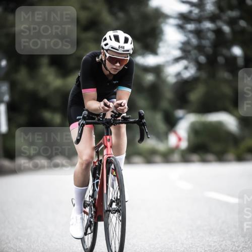21.06.2026 - 29. Vierlanden-Triathlon H.Heesch http://msf.ph/oto/9862025 21.06.2026 12:10:33 Radfahren 830, 848, 888 meine-sportfotos.de