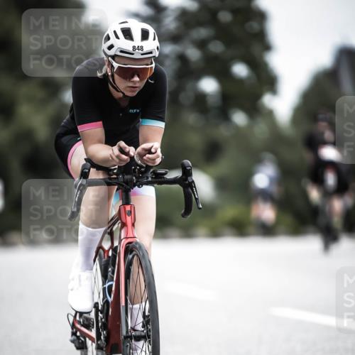 21.06.2026 - 29. Vierlanden-Triathlon H.Heesch http://msf.ph/oto/9862040 21.06.2026 12:10:33 Radfahren 830, 848, 888 meine-sportfotos.de