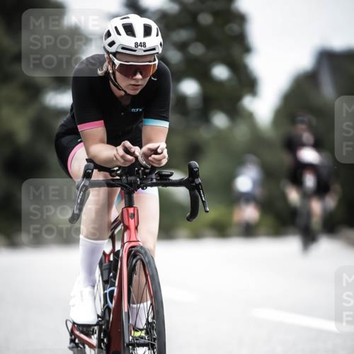 21.06.2026 - 29. Vierlanden-Triathlon H.Heesch http://msf.ph/oto/9862042 21.06.2026 12:10:33 Radfahren 830, 848, 888 meine-sportfotos.de