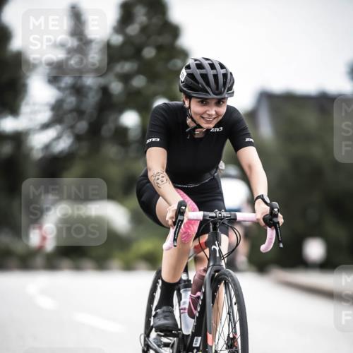 21.06.2026 - 29. Vierlanden-Triathlon H.Heesch http://msf.ph/oto/9862075 21.06.2026 12:10:48 Radfahren 237, 787, 814 meine-sportfotos.de