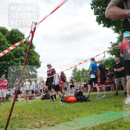 21.06.2026 - 29. Vierlanden-Triathlon LAZAROV Photography http://msf.ph/oto/9862082 21.06.2026 13:28:08 Schwimmen 1170, 1204 meine-sportfotos.de