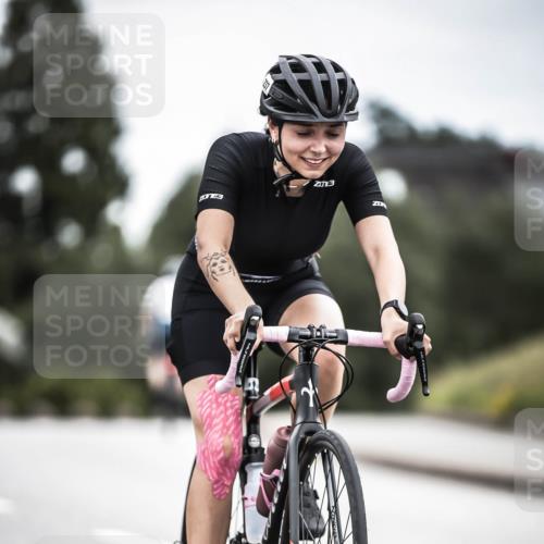 21.06.2026 - 29. Vierlanden-Triathlon H.Heesch http://msf.ph/oto/9862085 21.06.2026 12:10:49 Radfahren 237, 787, 814 meine-sportfotos.de
