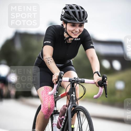 21.06.2026 - 29. Vierlanden-Triathlon H.Heesch http://msf.ph/oto/9862093 21.06.2026 12:10:49 Radfahren 237, 787, 814 meine-sportfotos.de