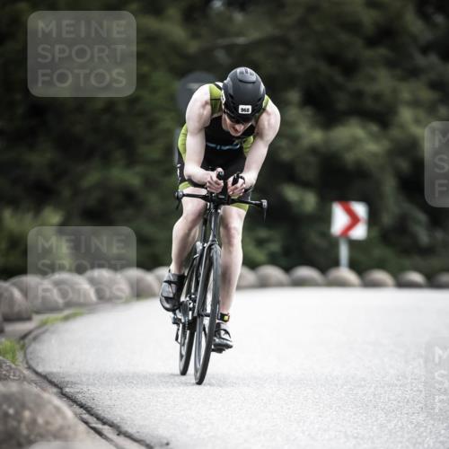 21.06.2026 - 29. Vierlanden-Triathlon H.Heesch http://msf.ph/oto/9862103 21.06.2026 12:10:59 Radfahren 841, 853, 968 meine-sportfotos.de